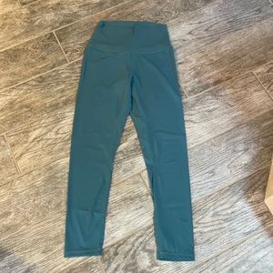 Born primitive your go to 1.0 leggings